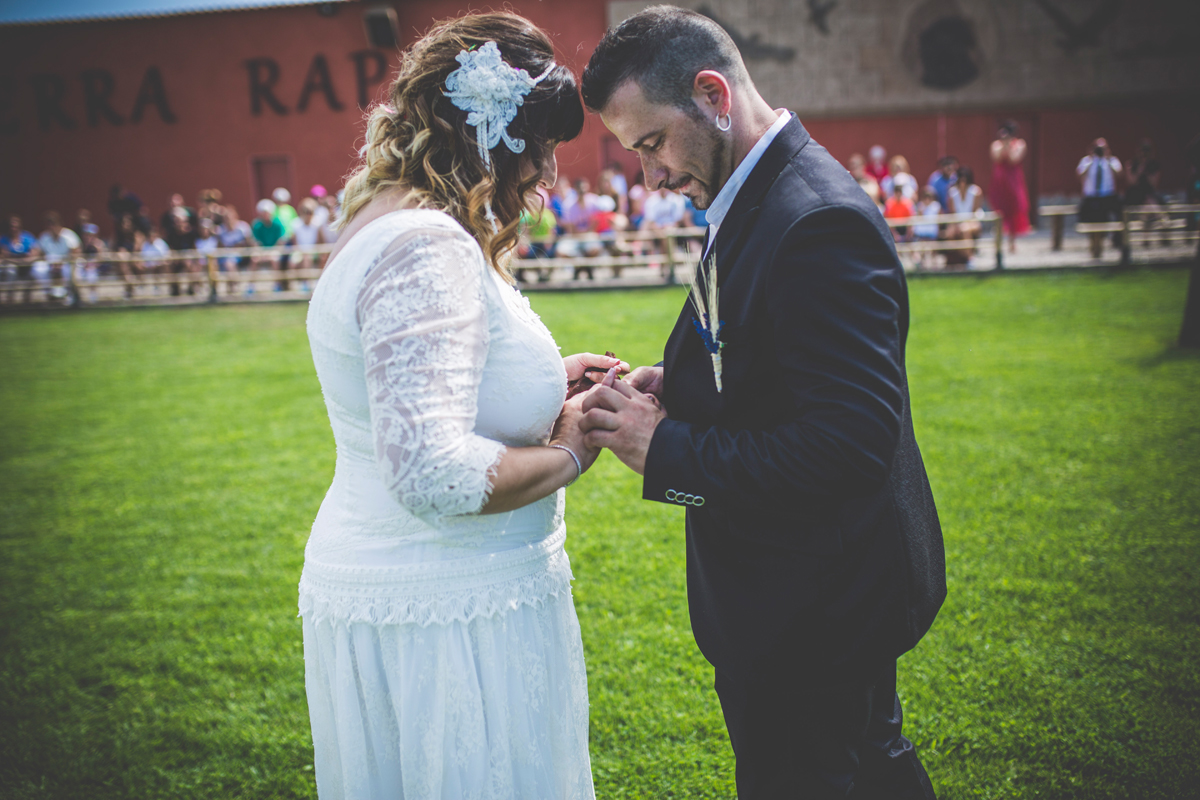 Una boda en Tierra Rapaz