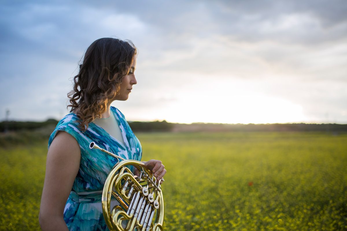 PILAR Y SU MÚSICA