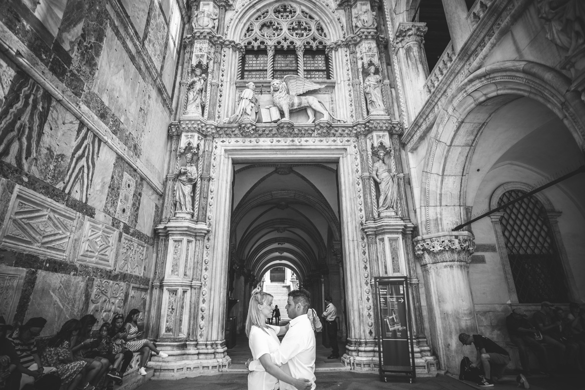 UNA PREBODA EN VENECIA